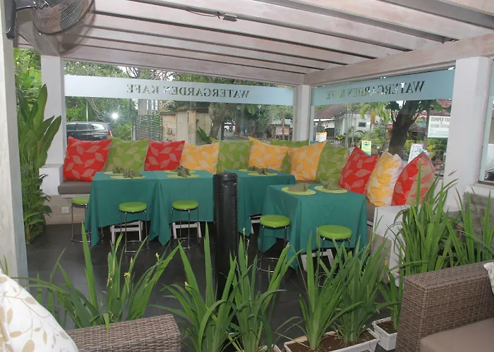 Hotel The Water Garden 3*