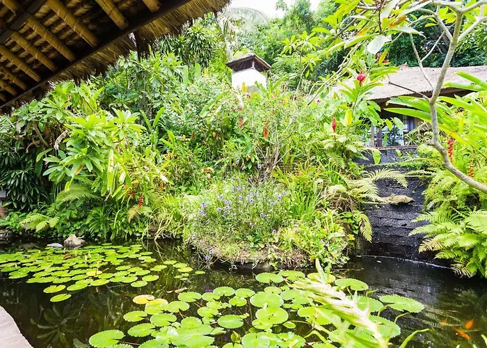 The Water Garden 3*