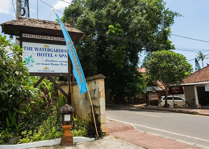 Hotel The Water Garden 3*